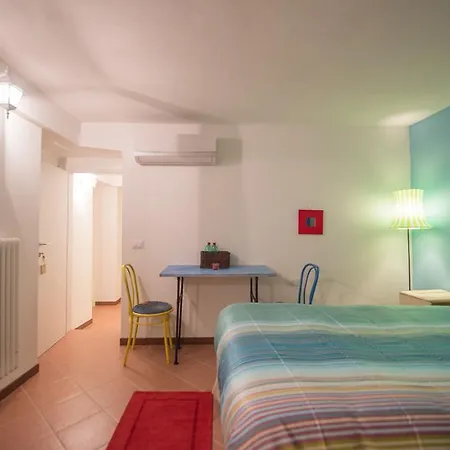 La Trinuzia Guest house Prato (Prato)